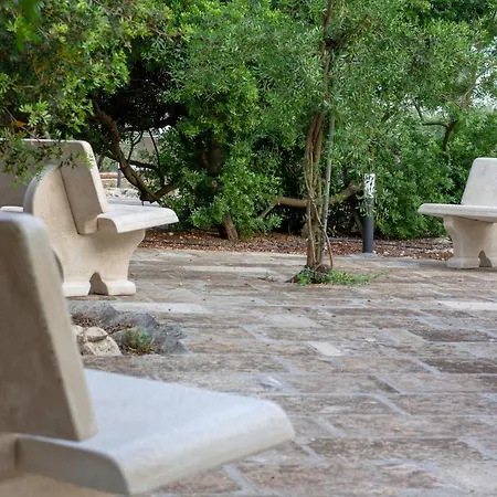 Paloma Frühstückspension 4*